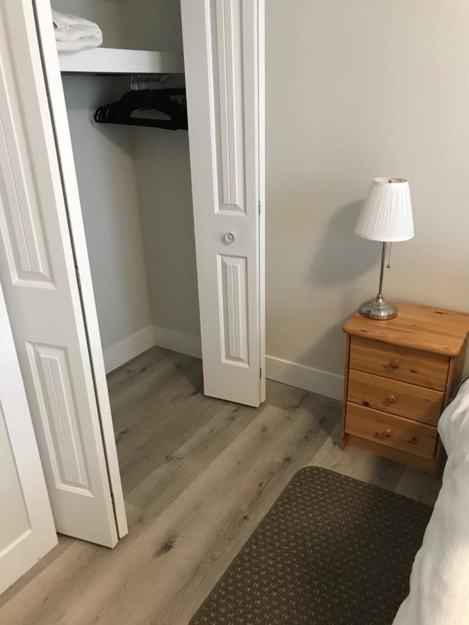 Your Home Away From Home Kelowna Luaran gambar